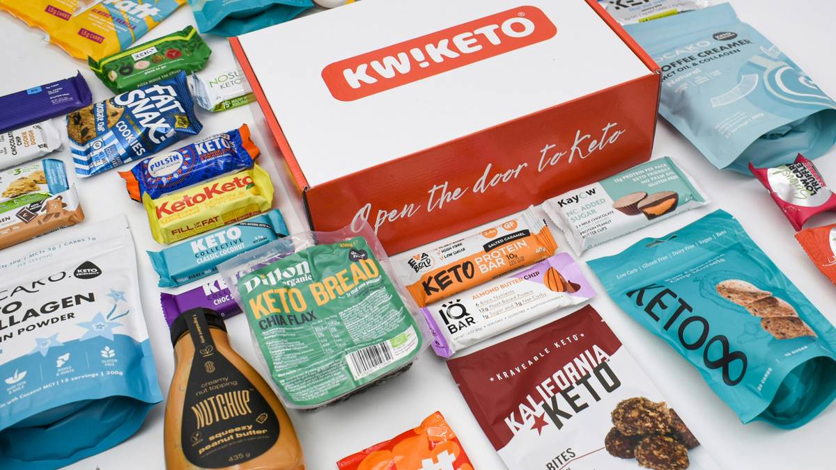 Comparison table: Top 3 snack box combos ranked by protein content, sugar, price per serving, and customization options
