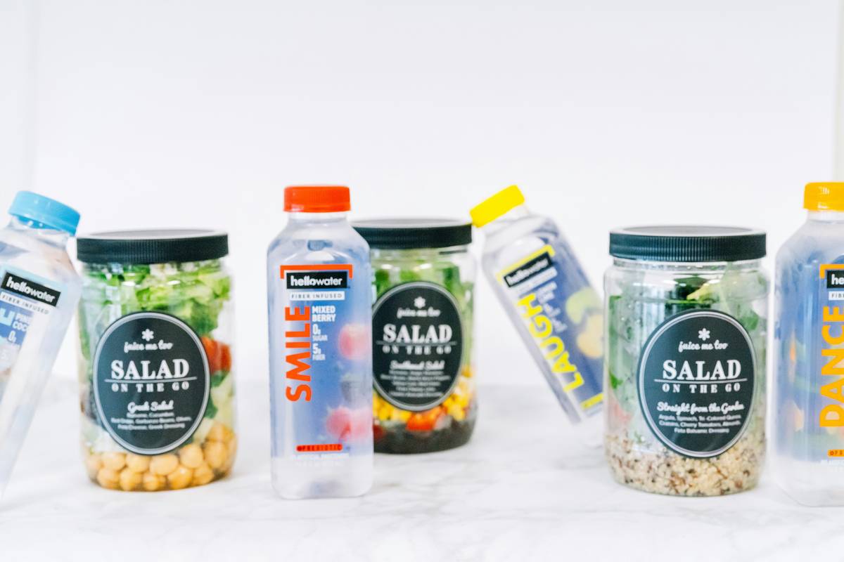 Side-by-side comparison showing wilted salad vs. fresh salad using a salad dressing pod